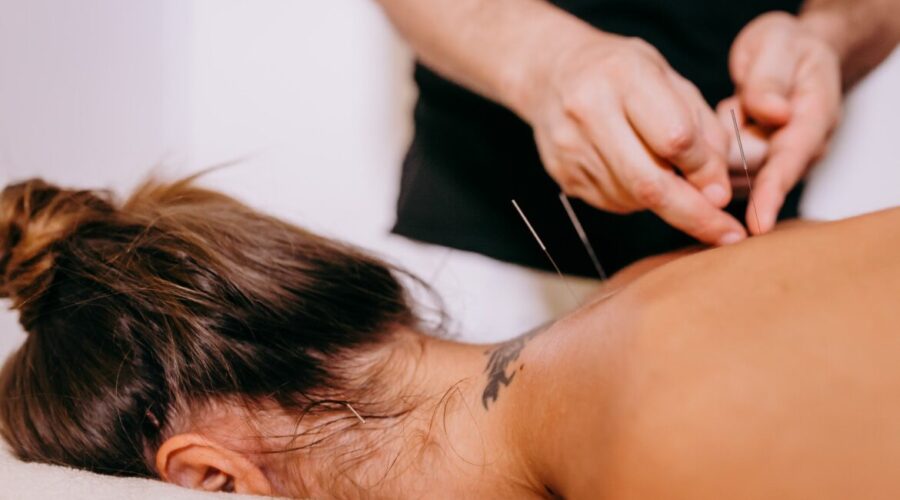 Acupuncture Therapy: The Essential Guide